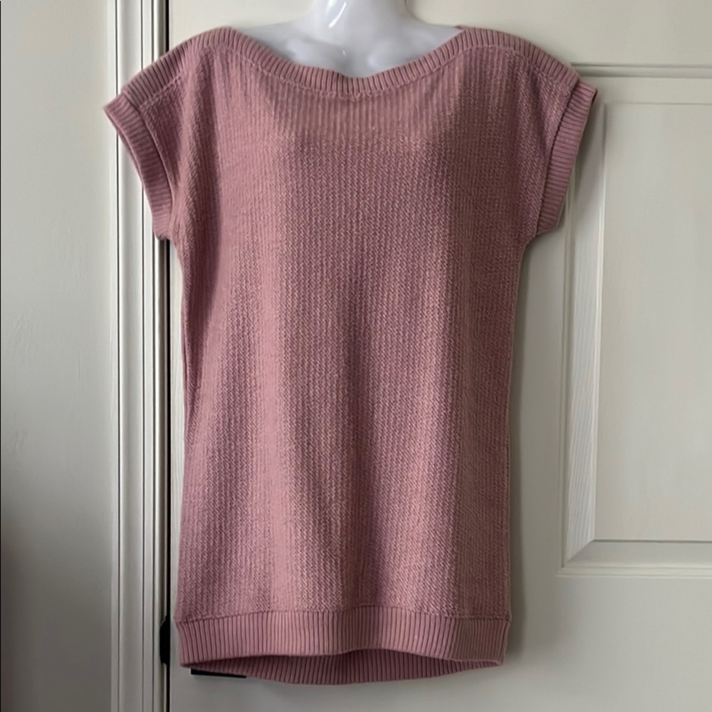 UNI QLO | Uniqlo • Boat Neck Short Sleeve Pink Sweater Blouse Top • Size Small